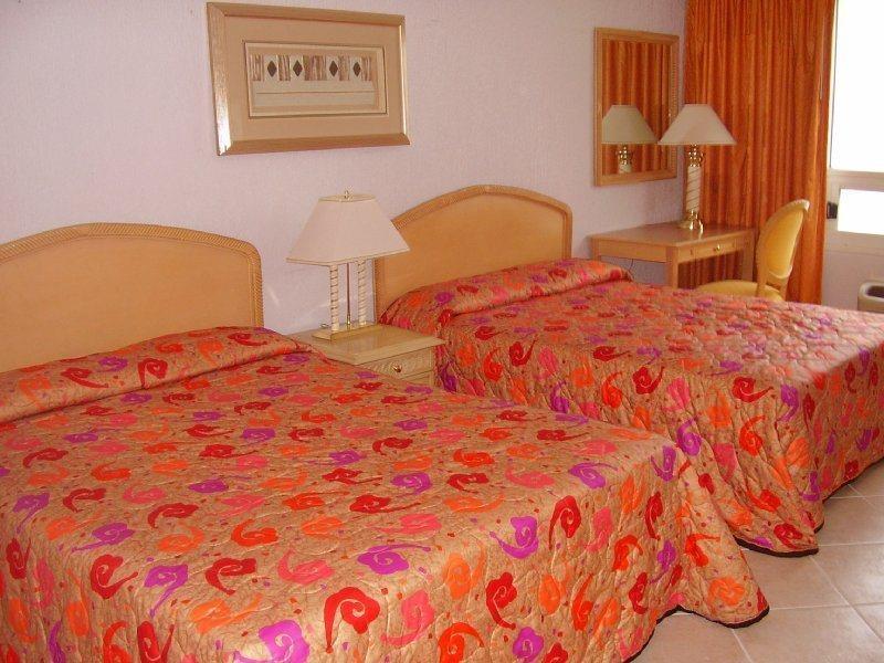 Ramada By Wyndham Princess Белиз Сити Стая снимка